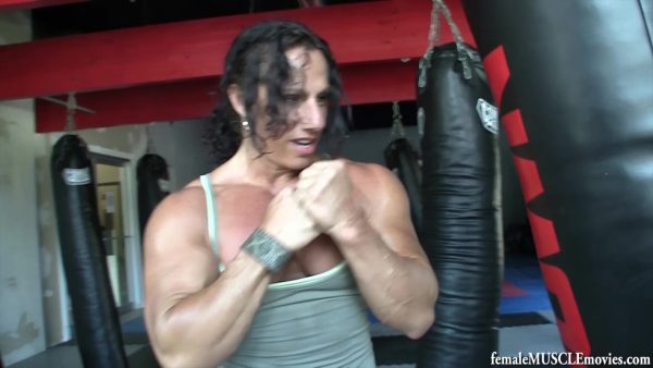 Pec Pump and Pound - Image 4