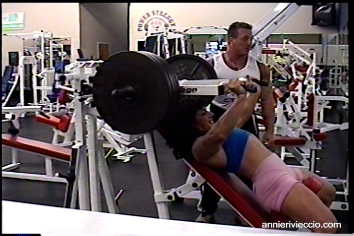 Annie Rivieccio, AnnieRivieccio.com