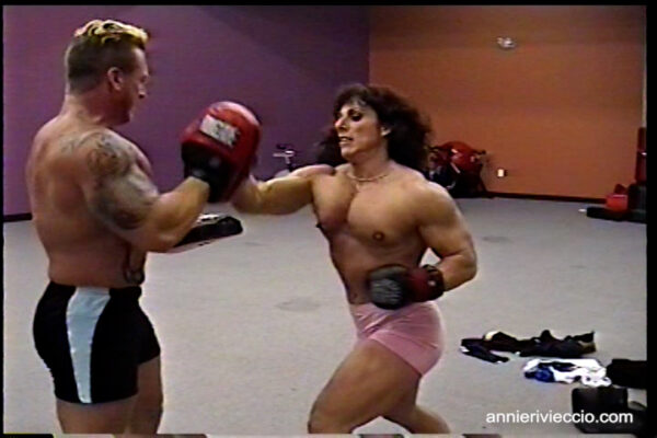 Annie Rivieccio, AnnieRivieccio.com