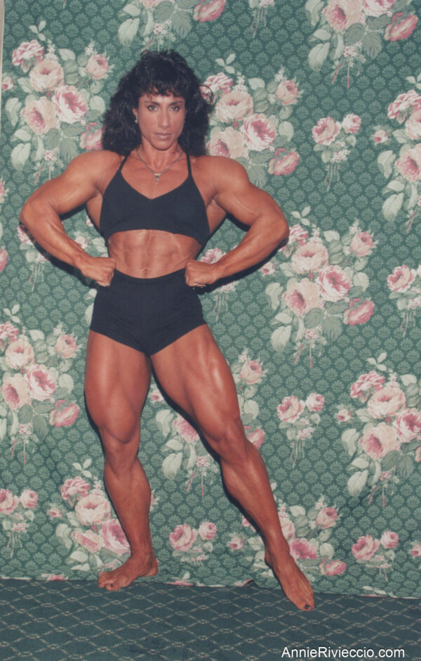 Annie Rivieccio Album: 4718 - Image 2