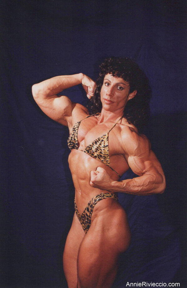 Annie Rivieccio Album: 4711 - Image 5