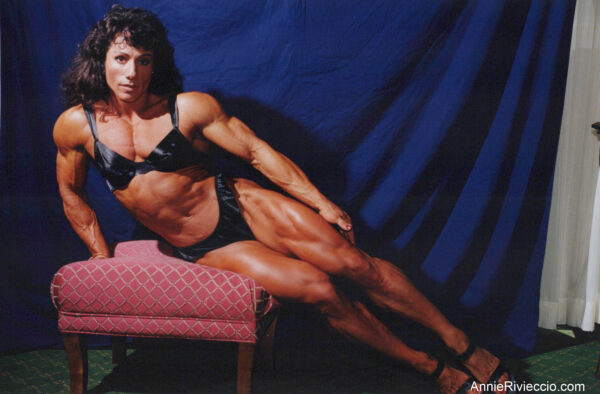 Annie Rivieccio Album: 4711 - Image 6