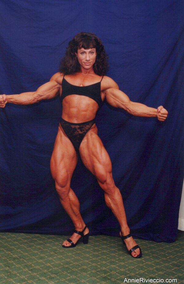 Annie Rivieccio Album: 4711 - Image 8