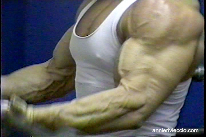 Annie Rivieccio Video: Road to the Olympia 2005 - Image 32