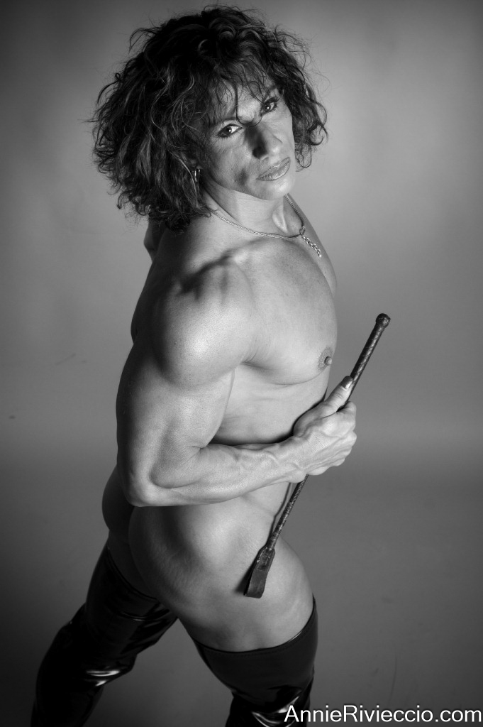 Annie Rivieccio
