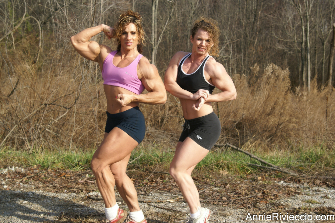Annie Rivieccio