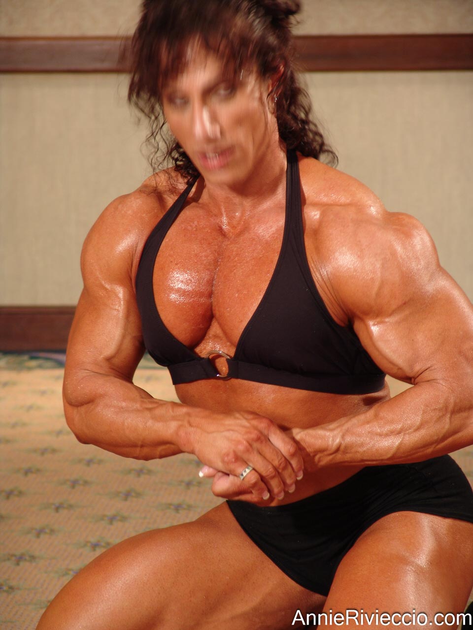Annie Rivieccio