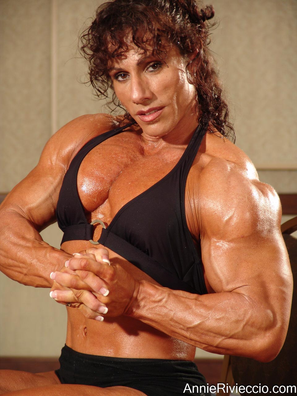 Annie Rivieccio