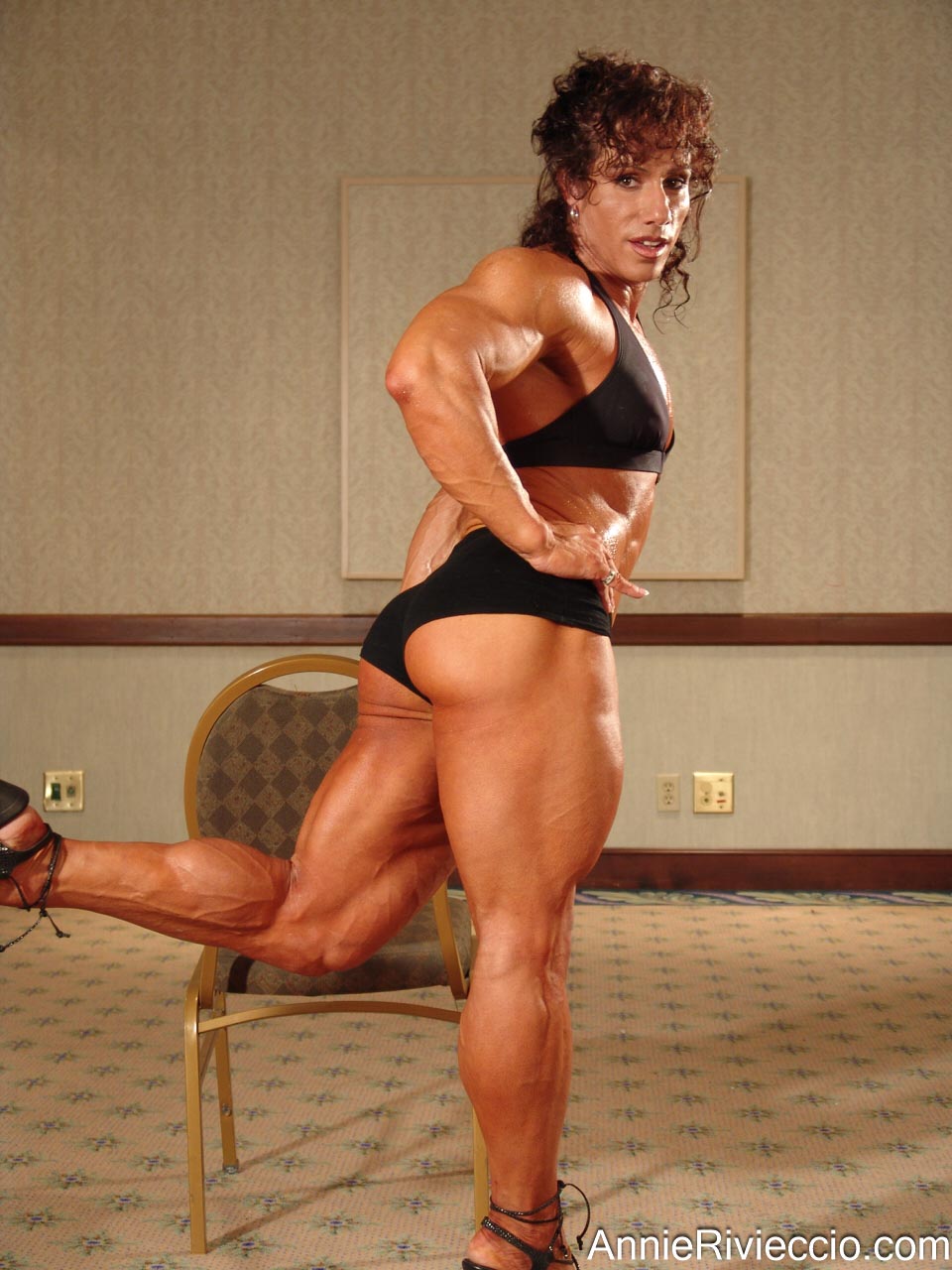Annie Rivieccio