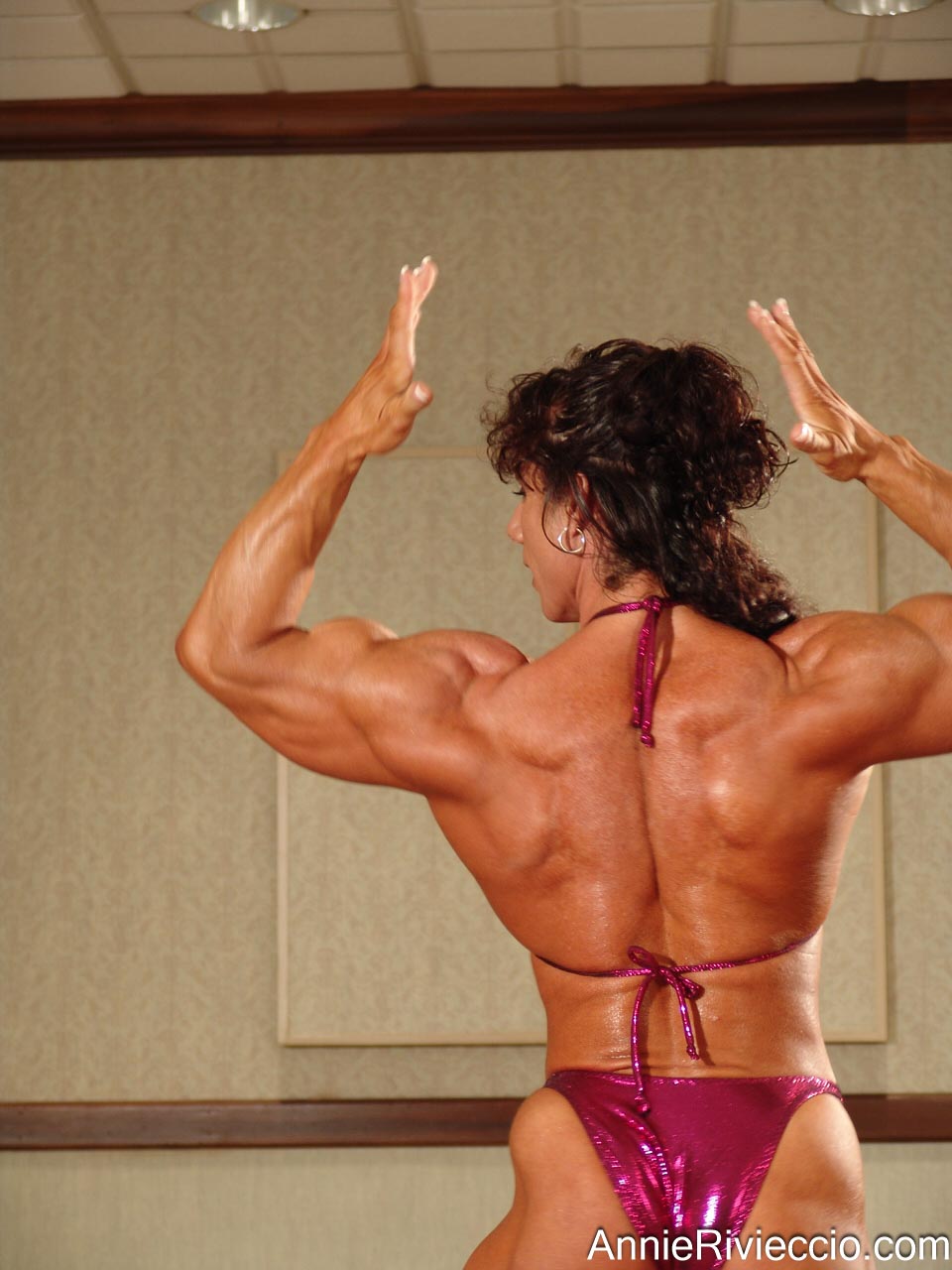 Annie Rivieccio