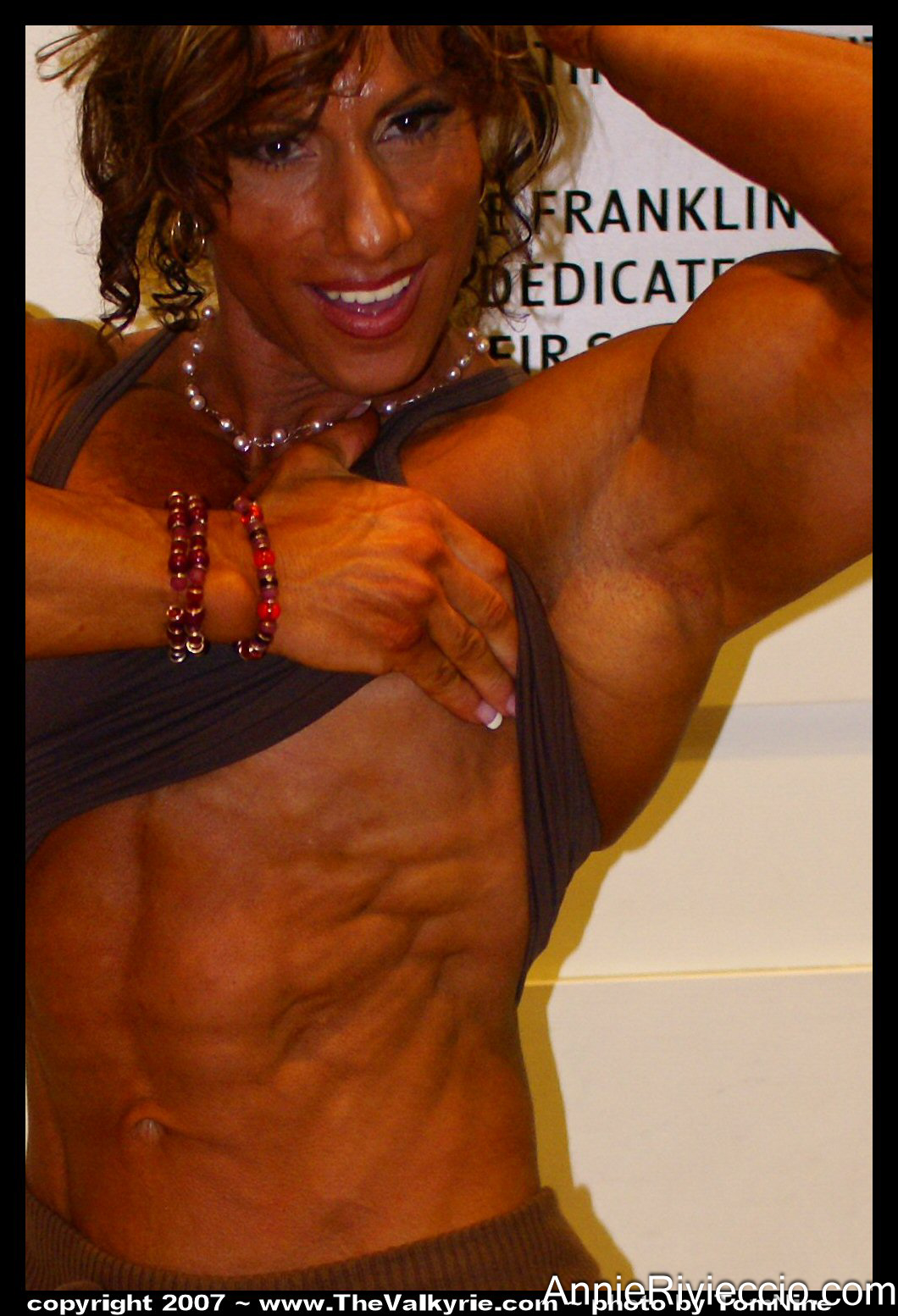 Annie Rivieccio