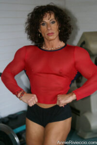 Annie Rivieccio
