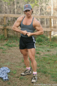 Annie Rivieccio