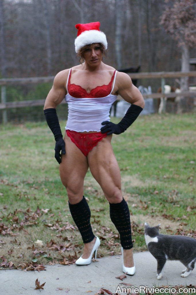 Annie Rivieccio