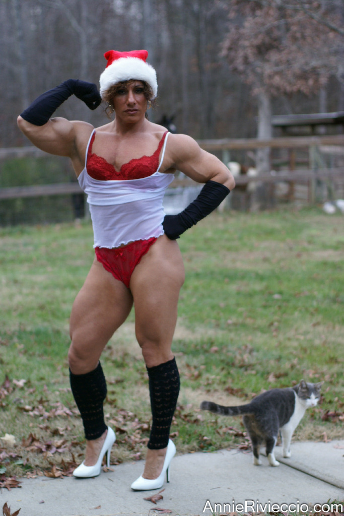 Annie Rivieccio