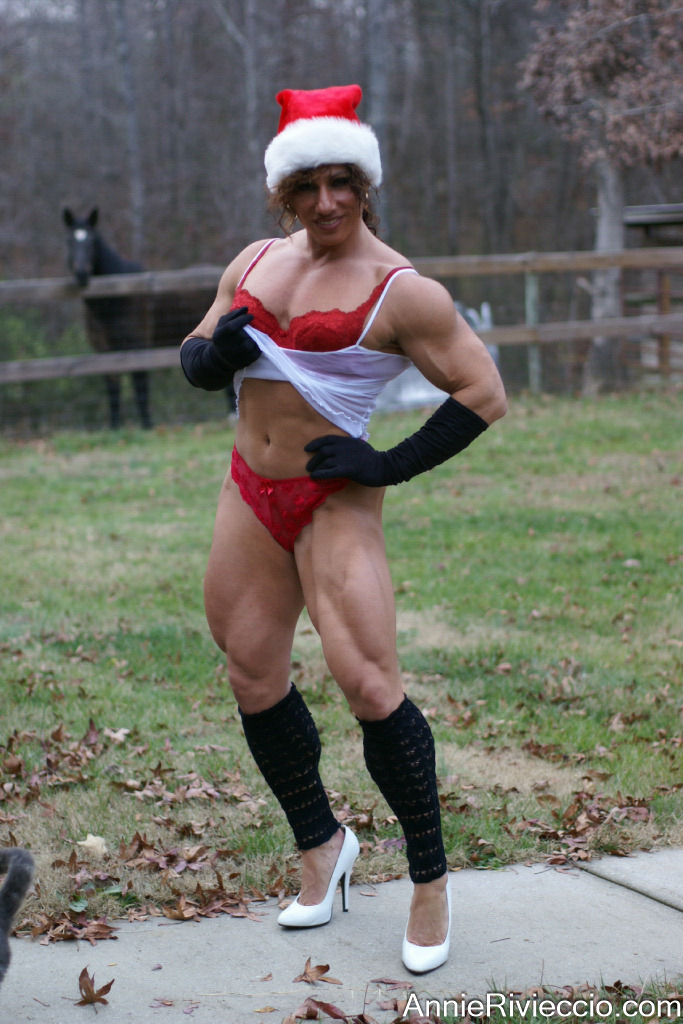 Annie Rivieccio