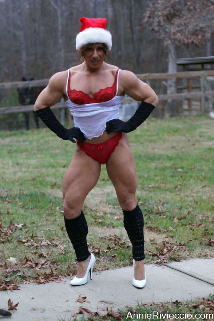 Annie Rivieccio