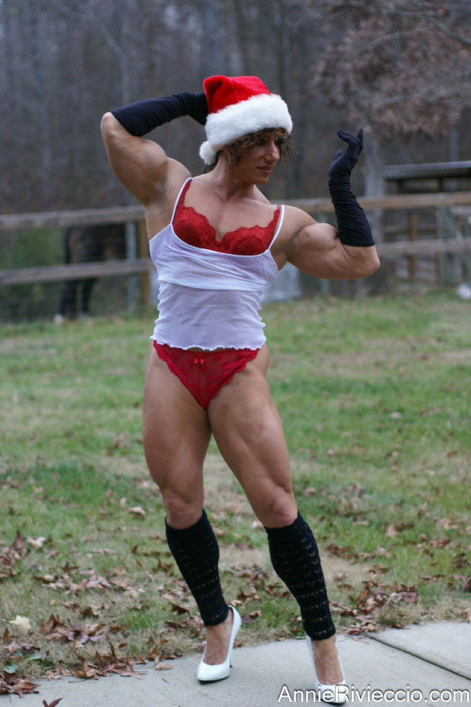 Annie Rivieccio