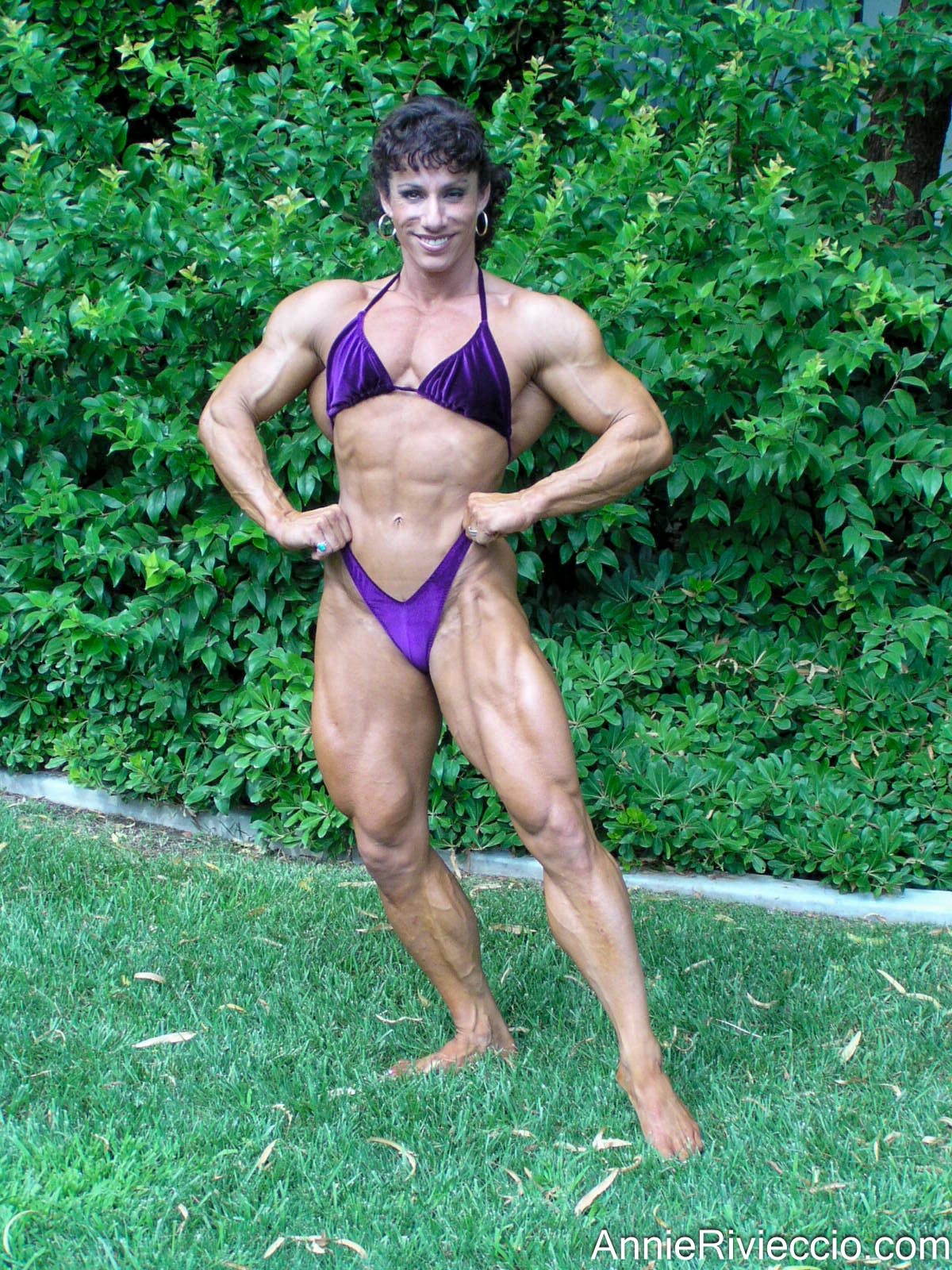 Annie Rivieccio