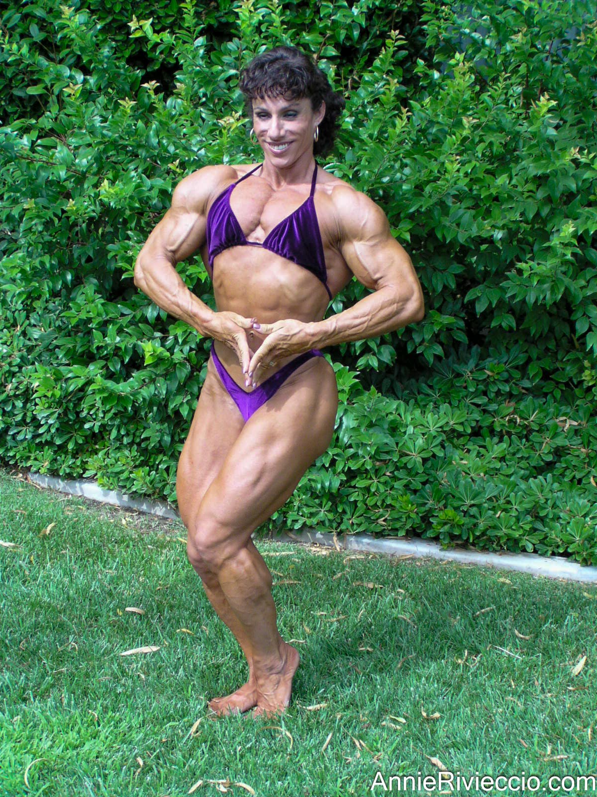 Annie Rivieccio