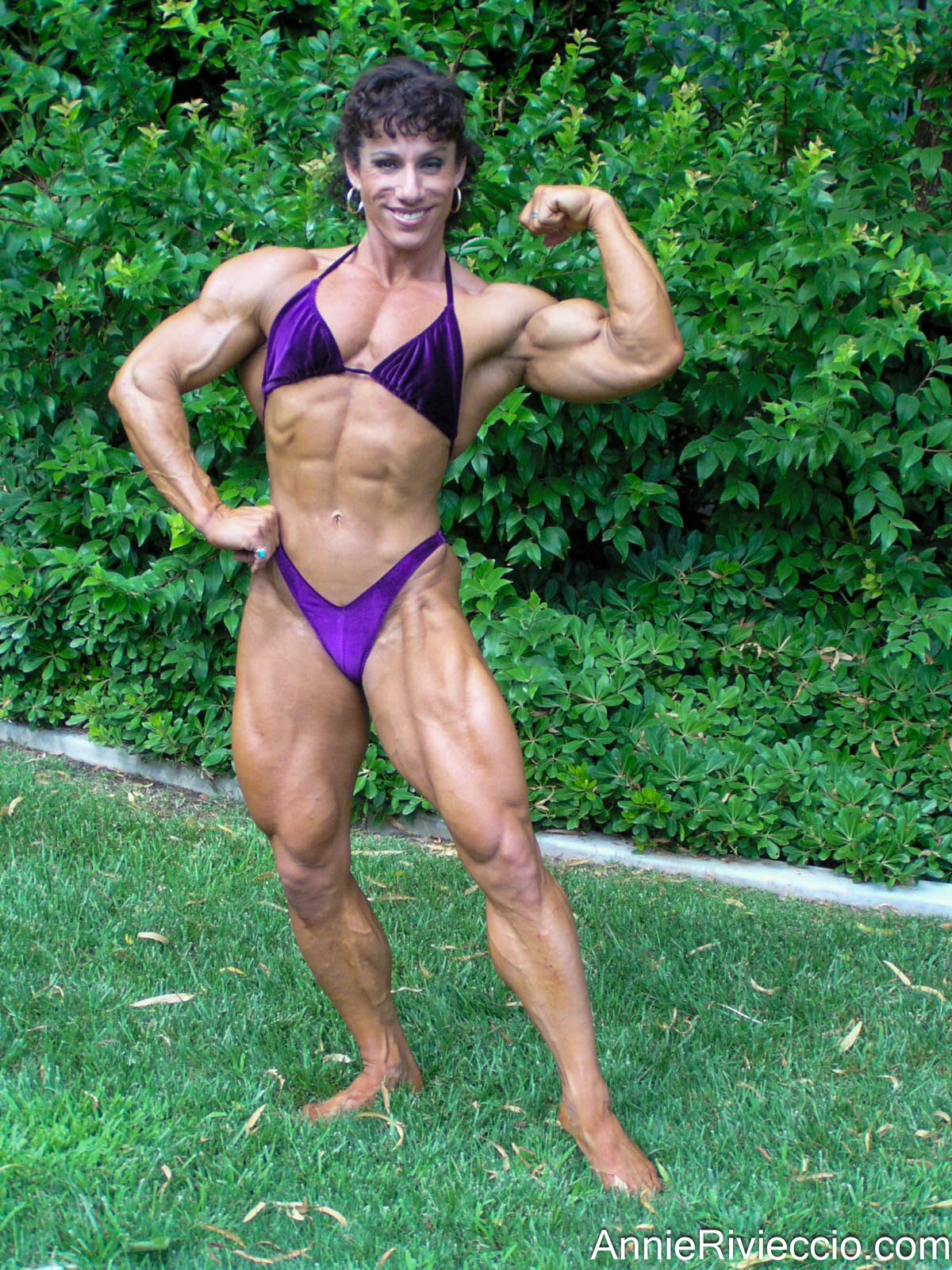 Annie Rivieccio