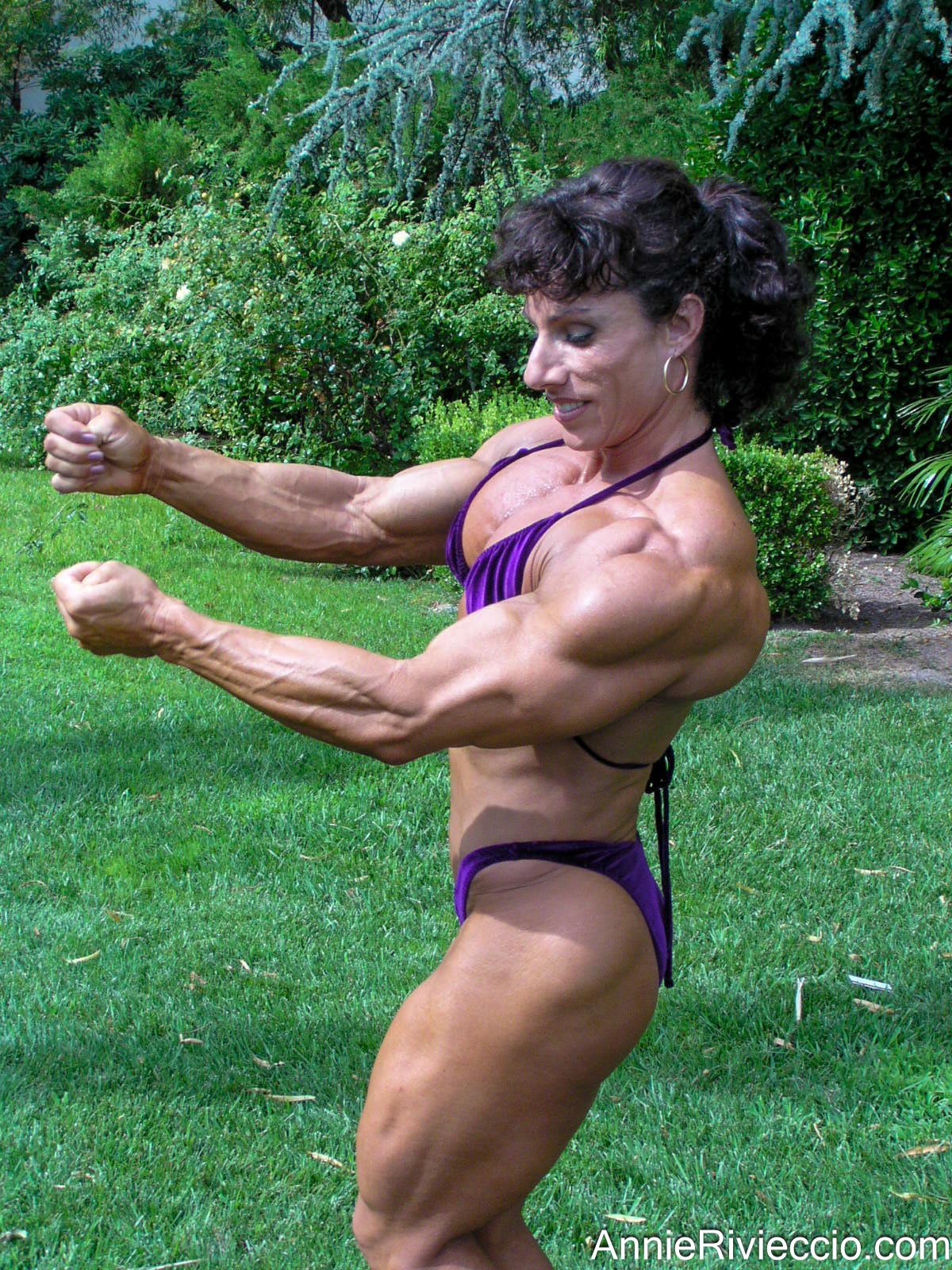 Annie Rivieccio