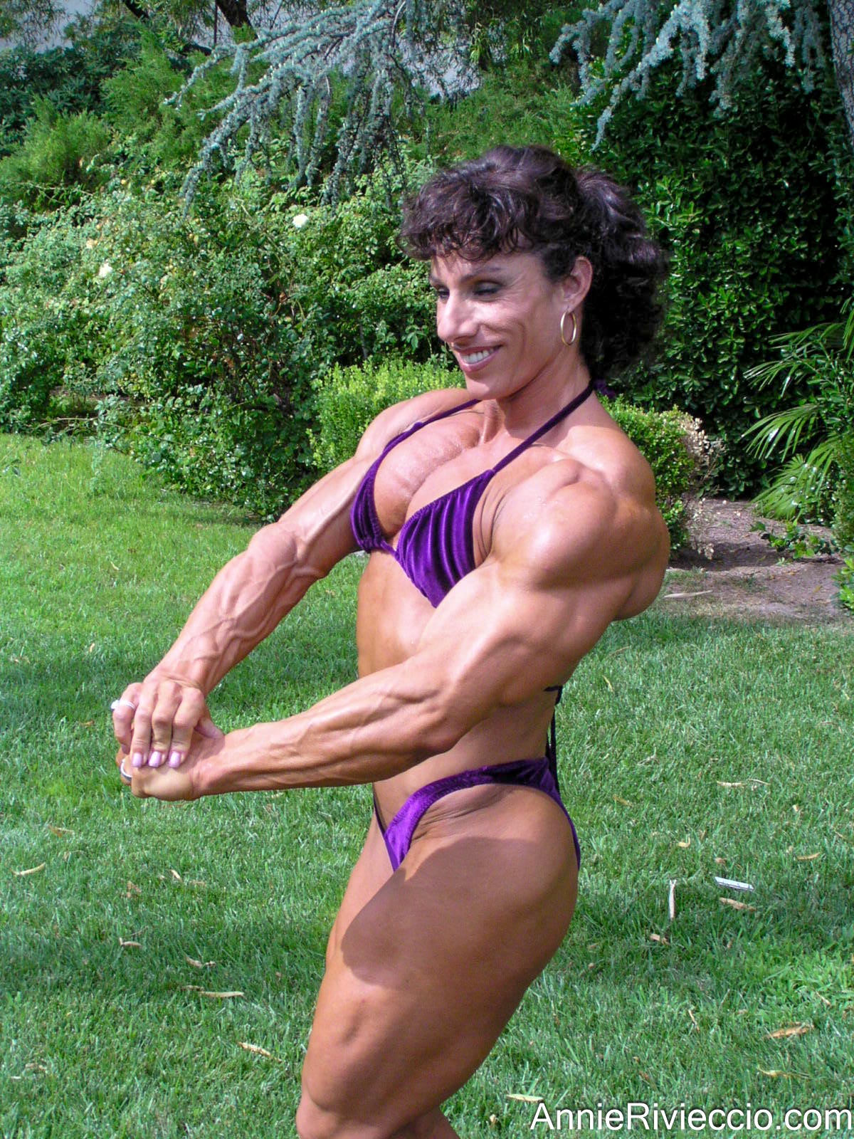 Annie Rivieccio