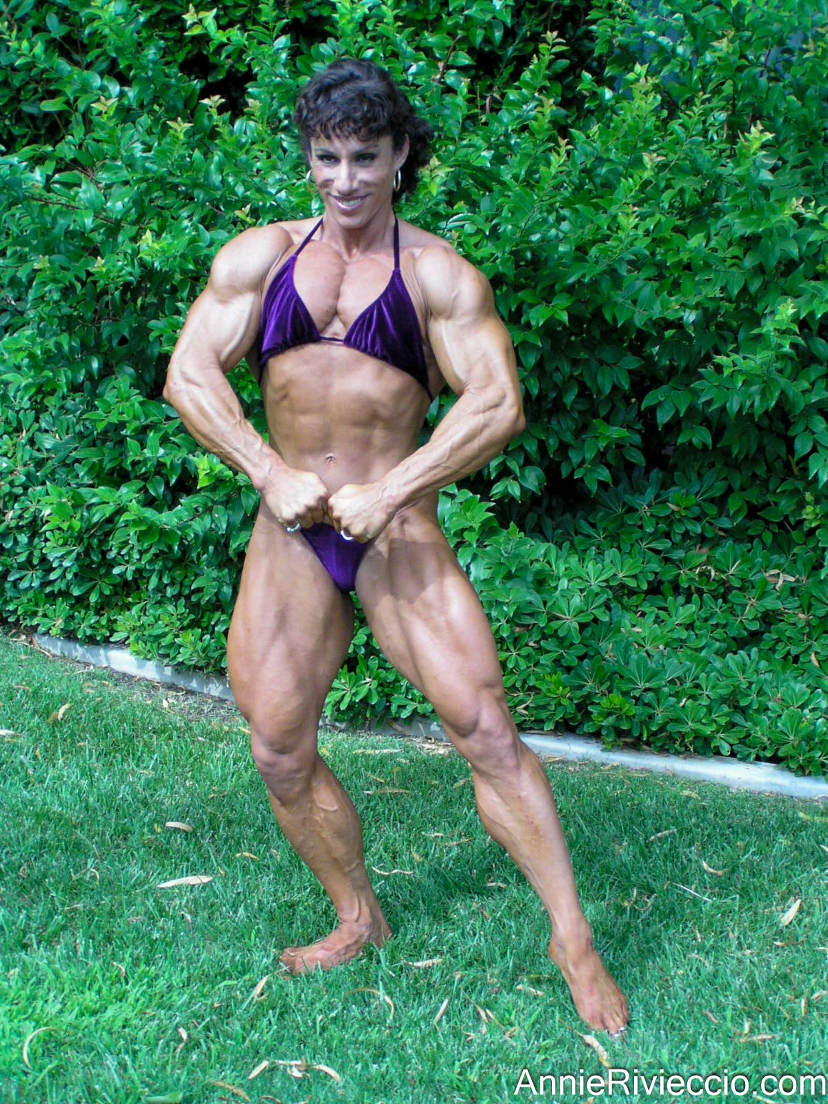 Annie Rivieccio