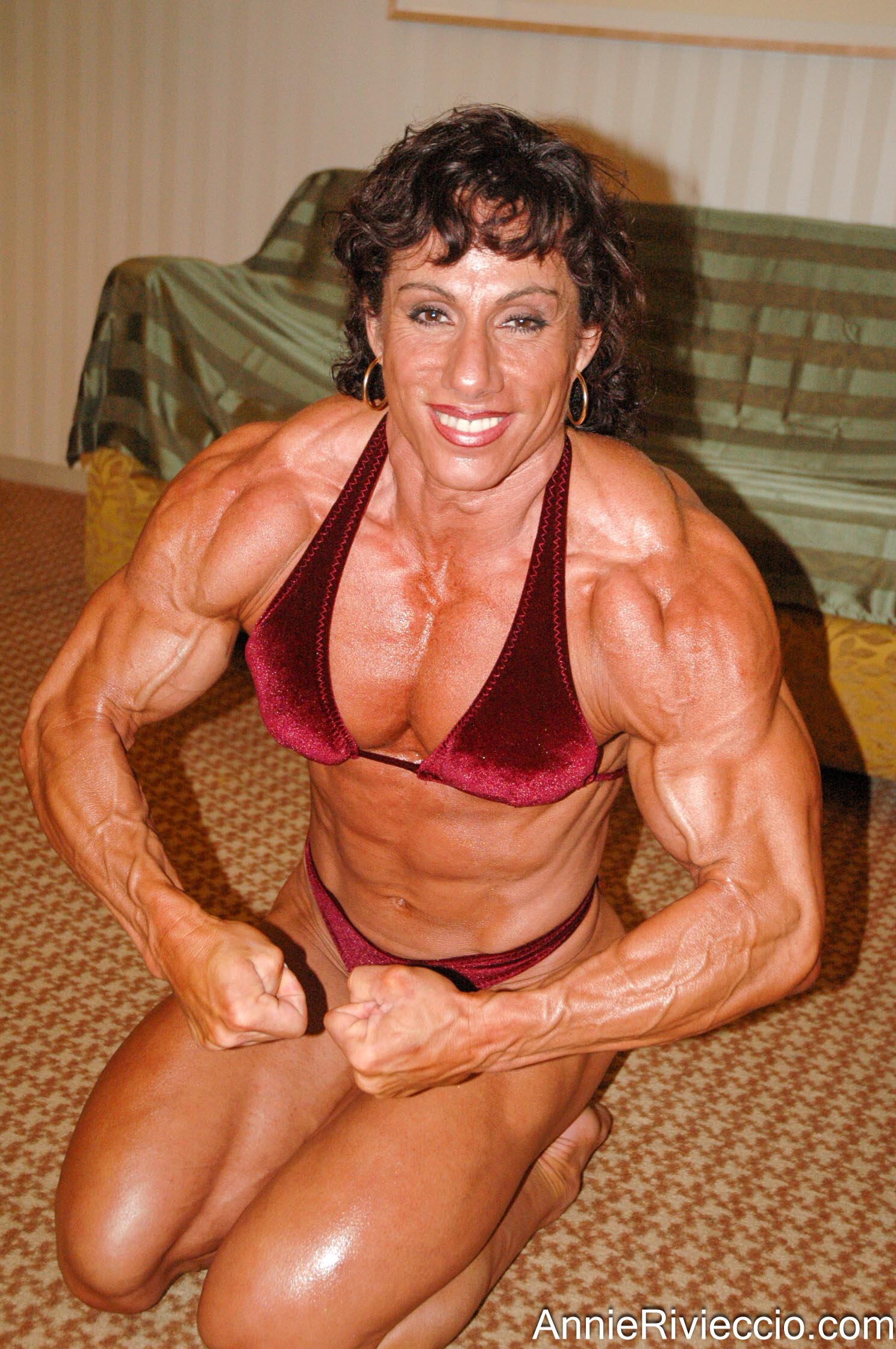 Annie Rivieccio