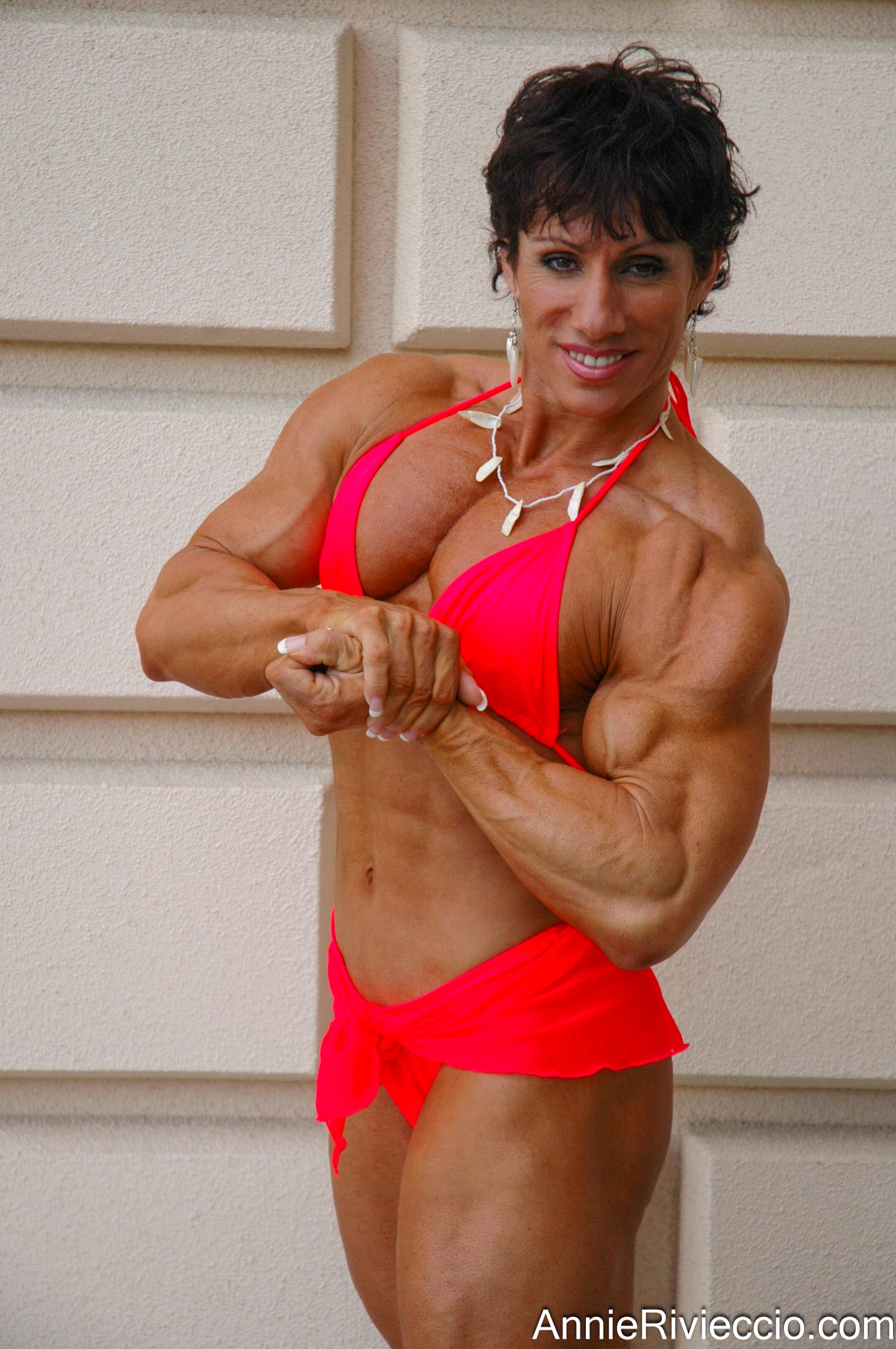 Annie Rivieccio