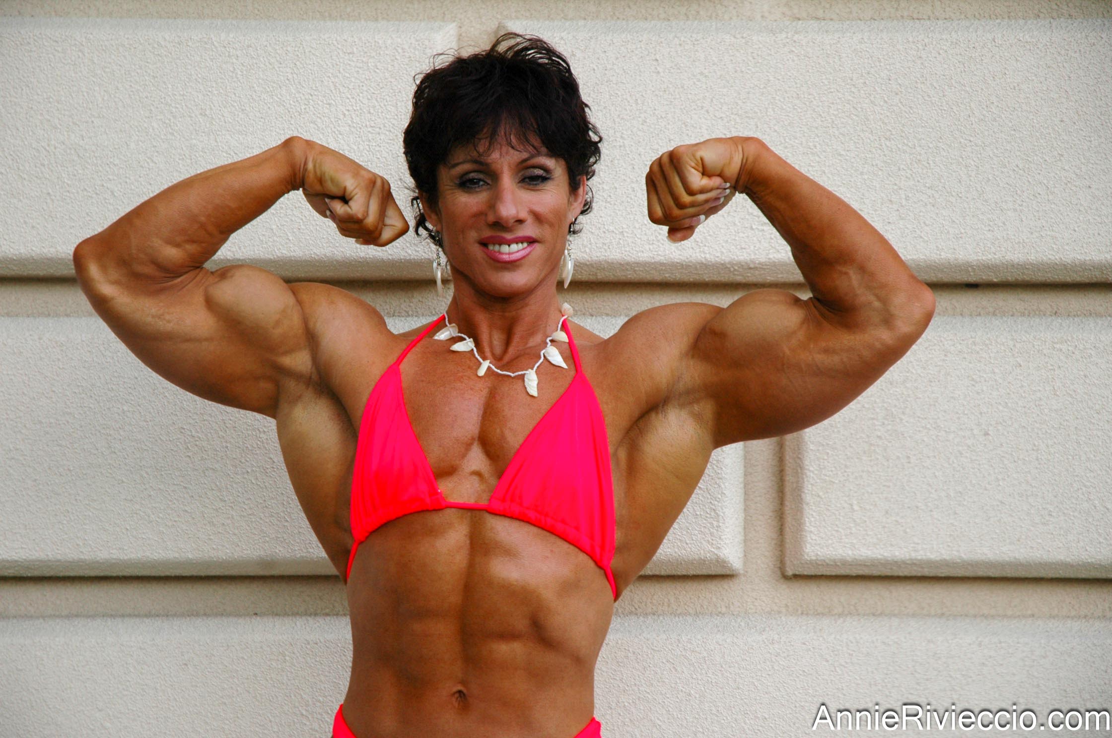 Annie Rivieccio