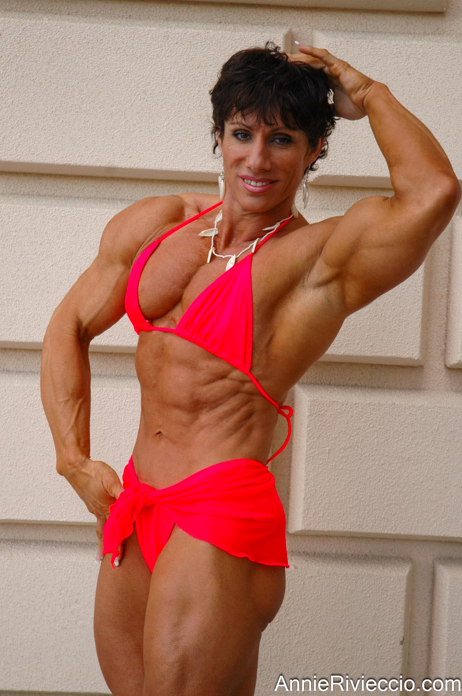 Annie Rivieccio