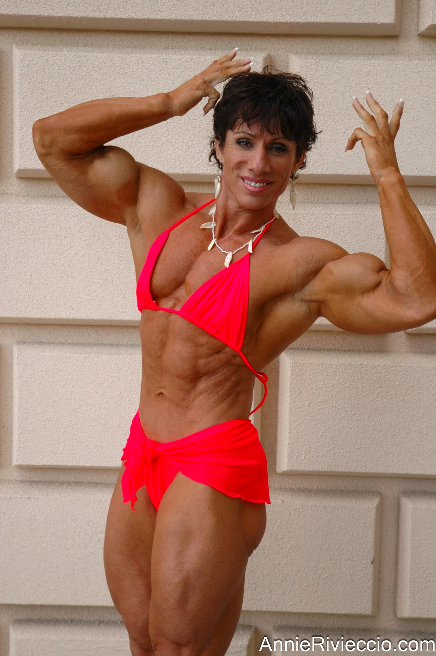 Annie Rivieccio