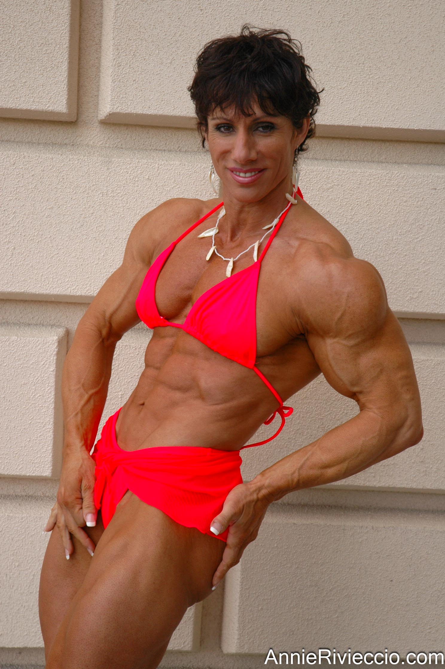 Annie Rivieccio
