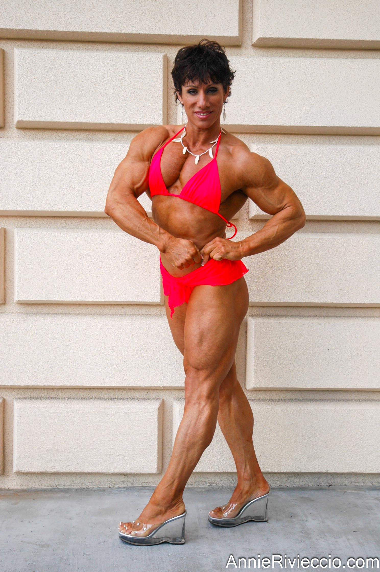 Annie Rivieccio