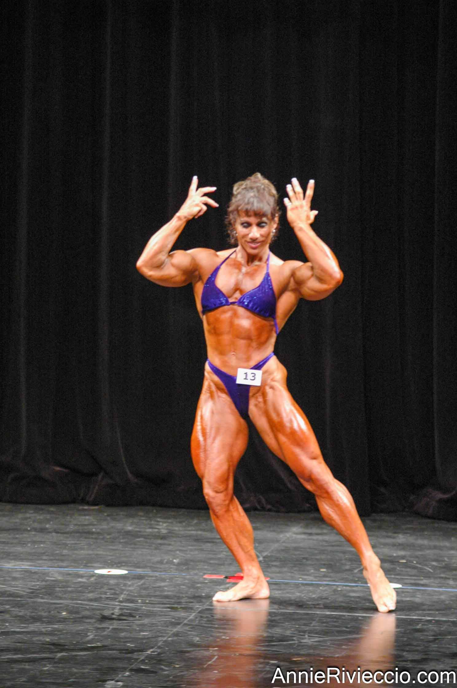 Annie Rivieccio