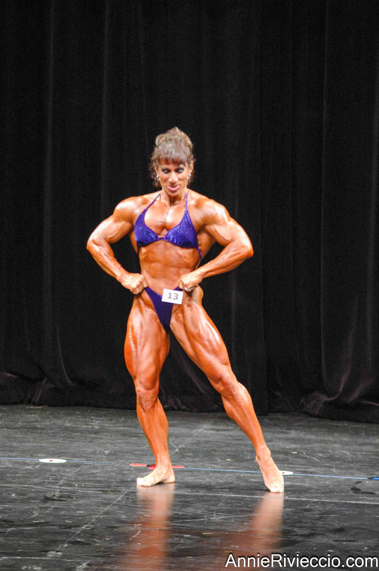 Annie Rivieccio