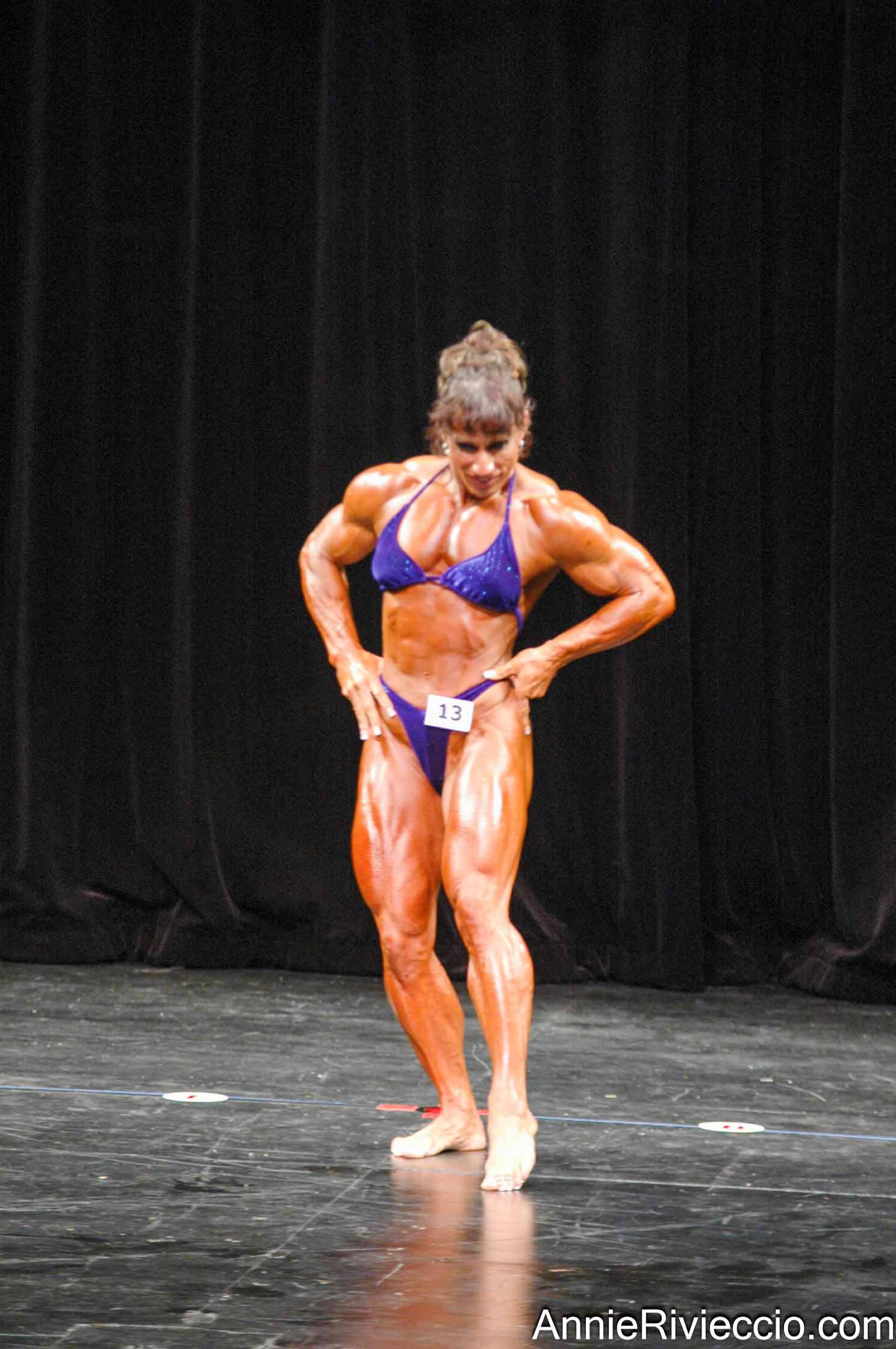 Annie Rivieccio