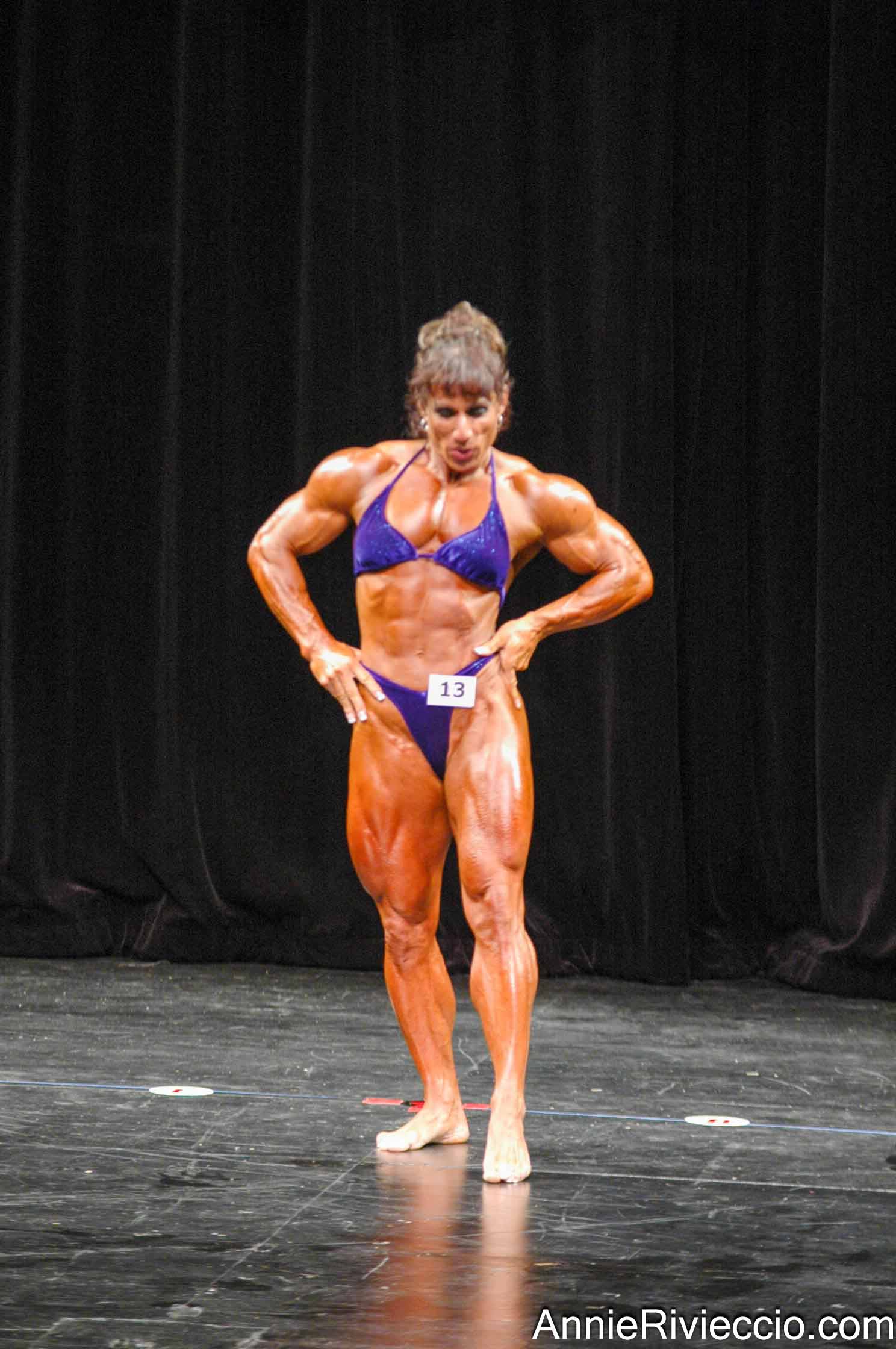 Annie Rivieccio