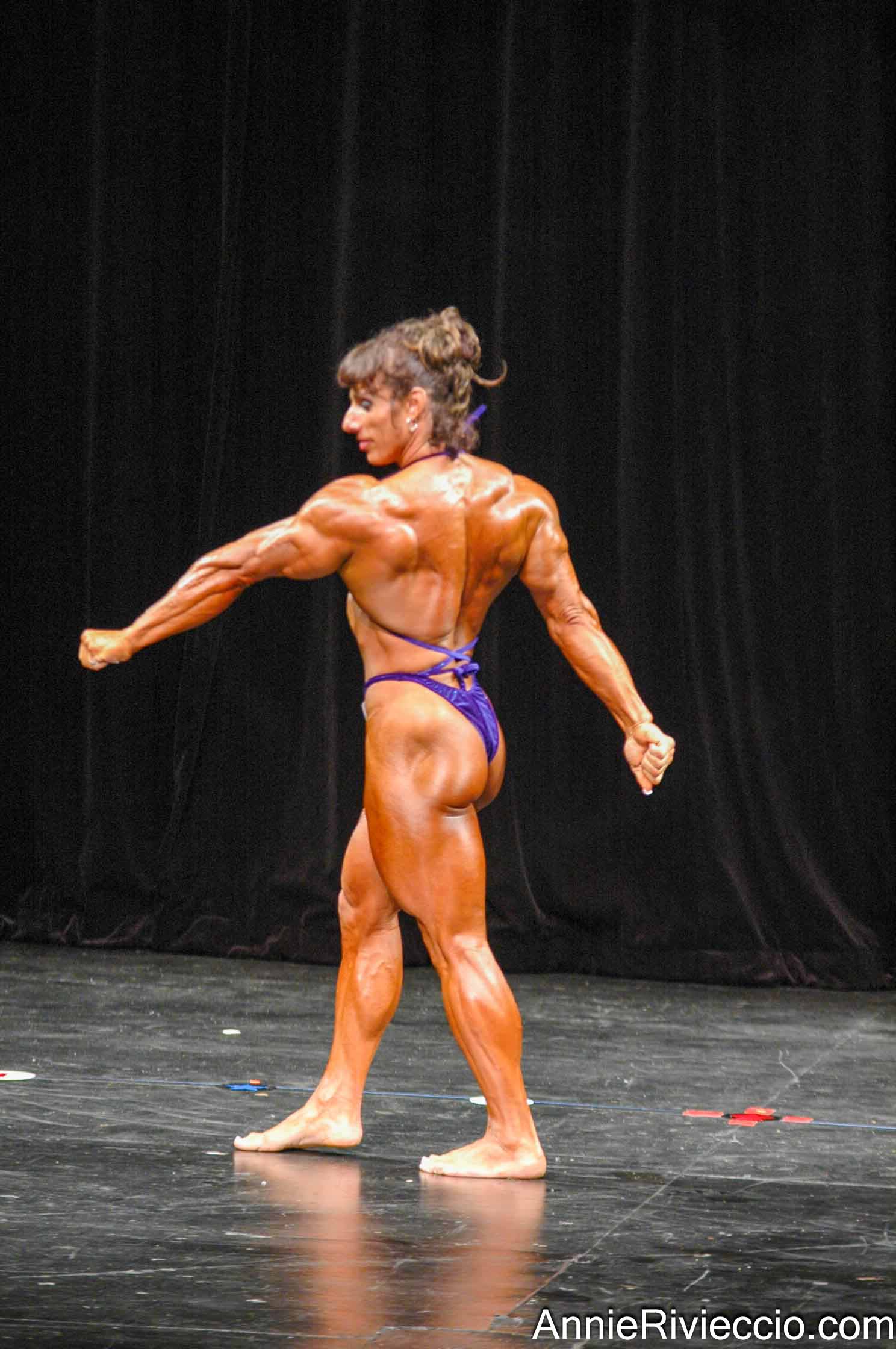 Annie Rivieccio