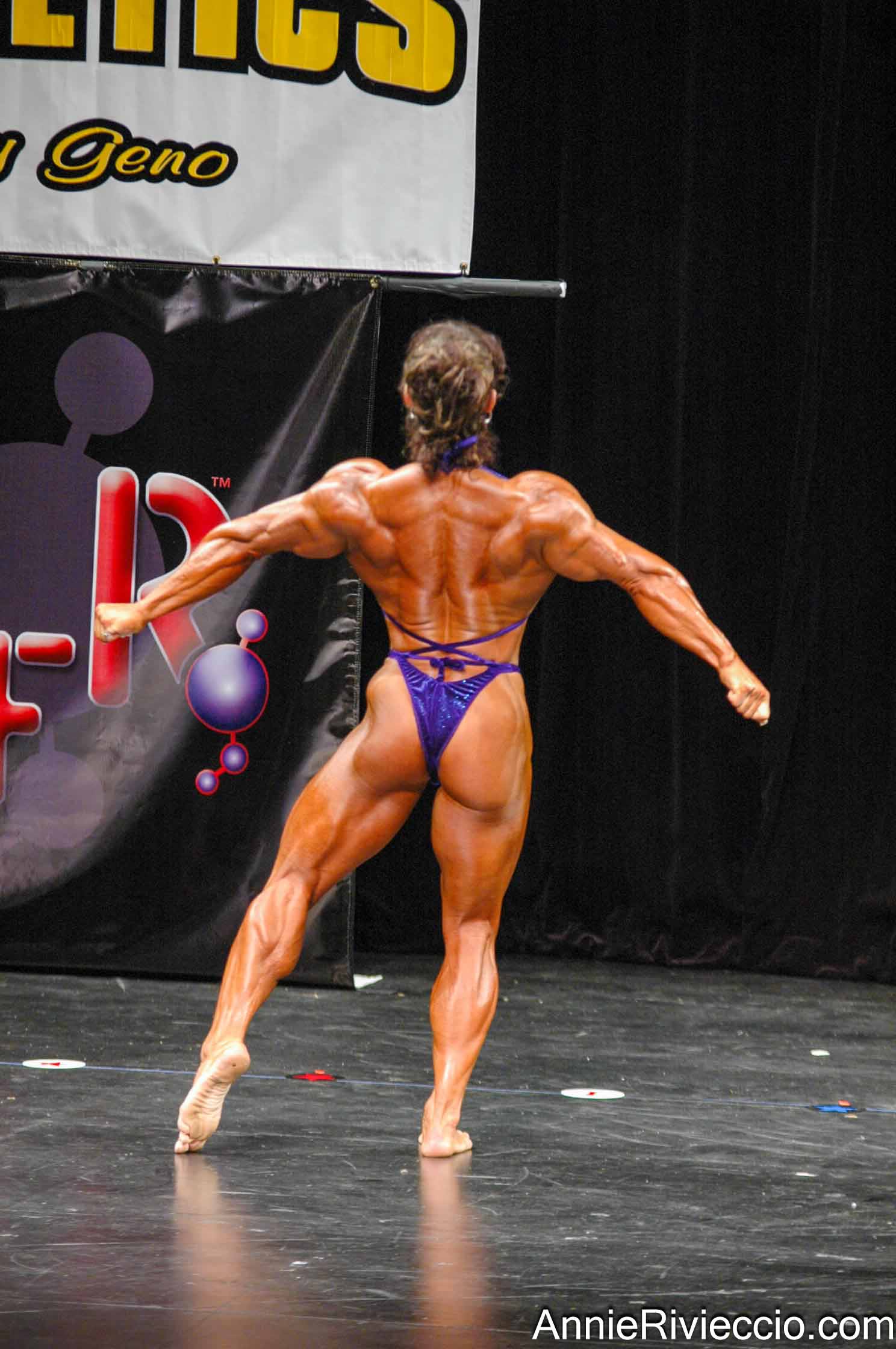 Annie Rivieccio