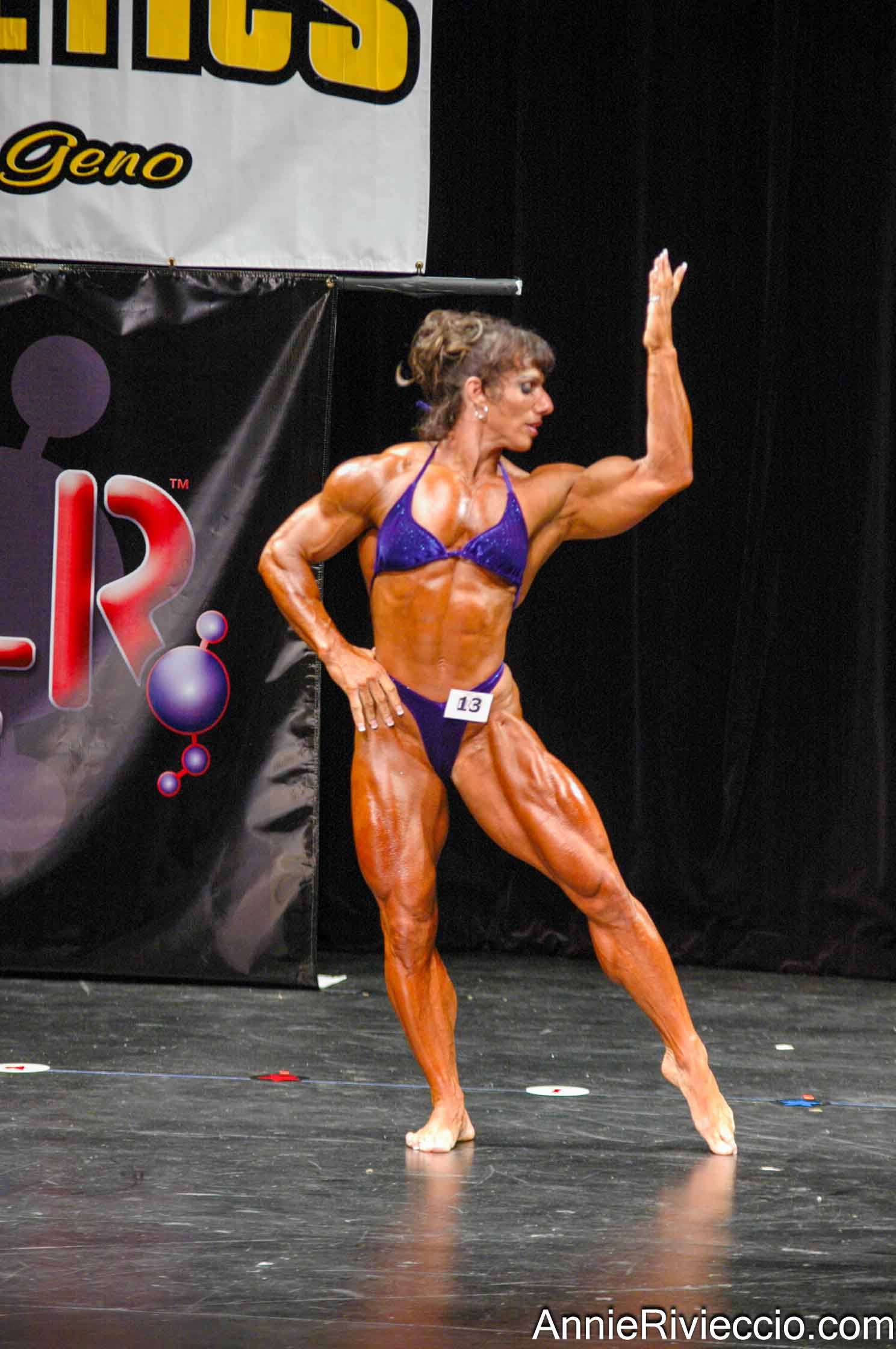 Annie Rivieccio