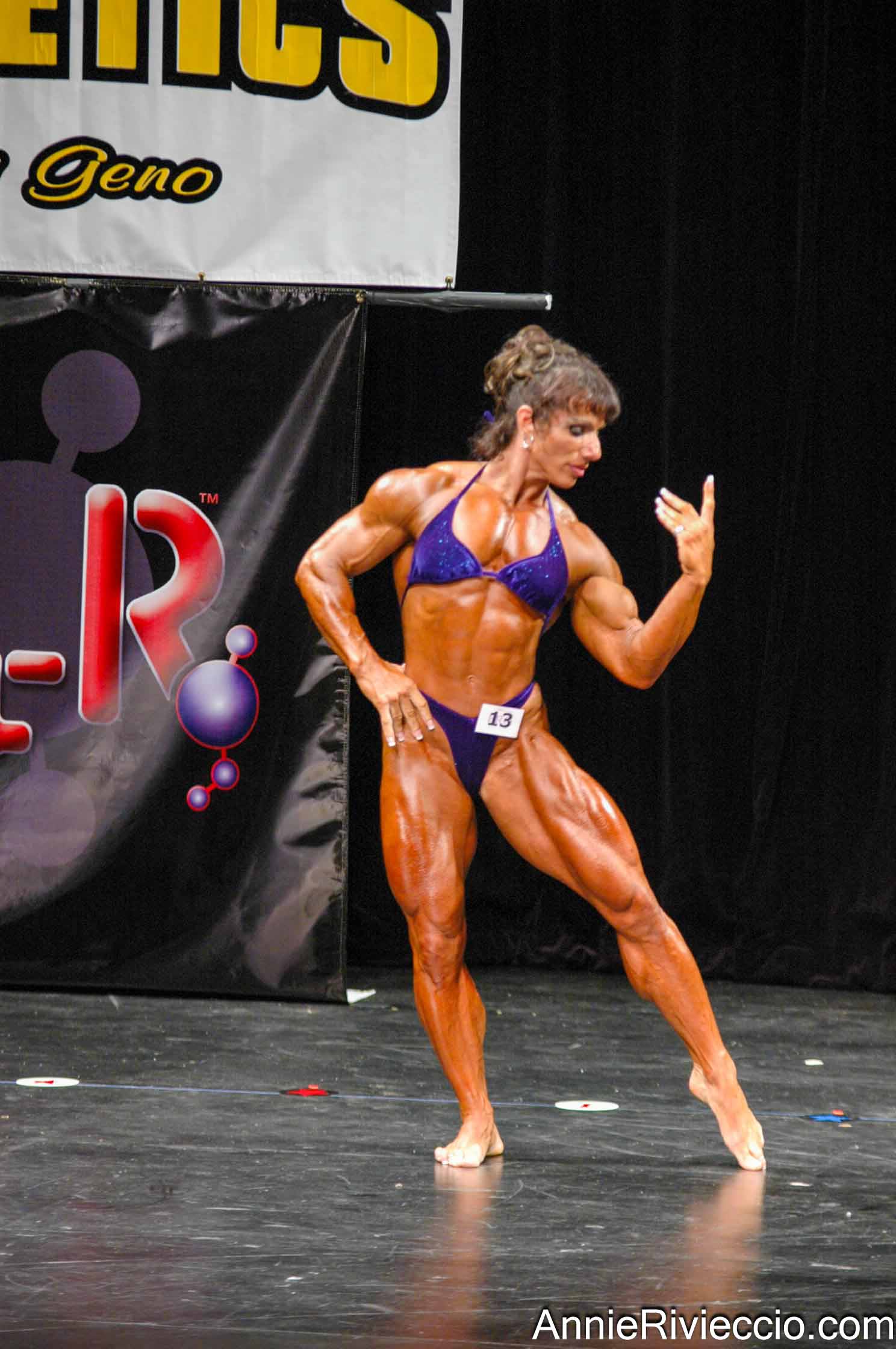Annie Rivieccio