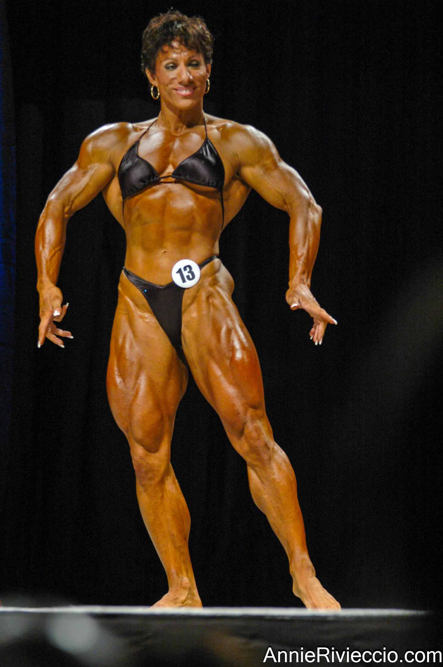 Annie Rivieccio