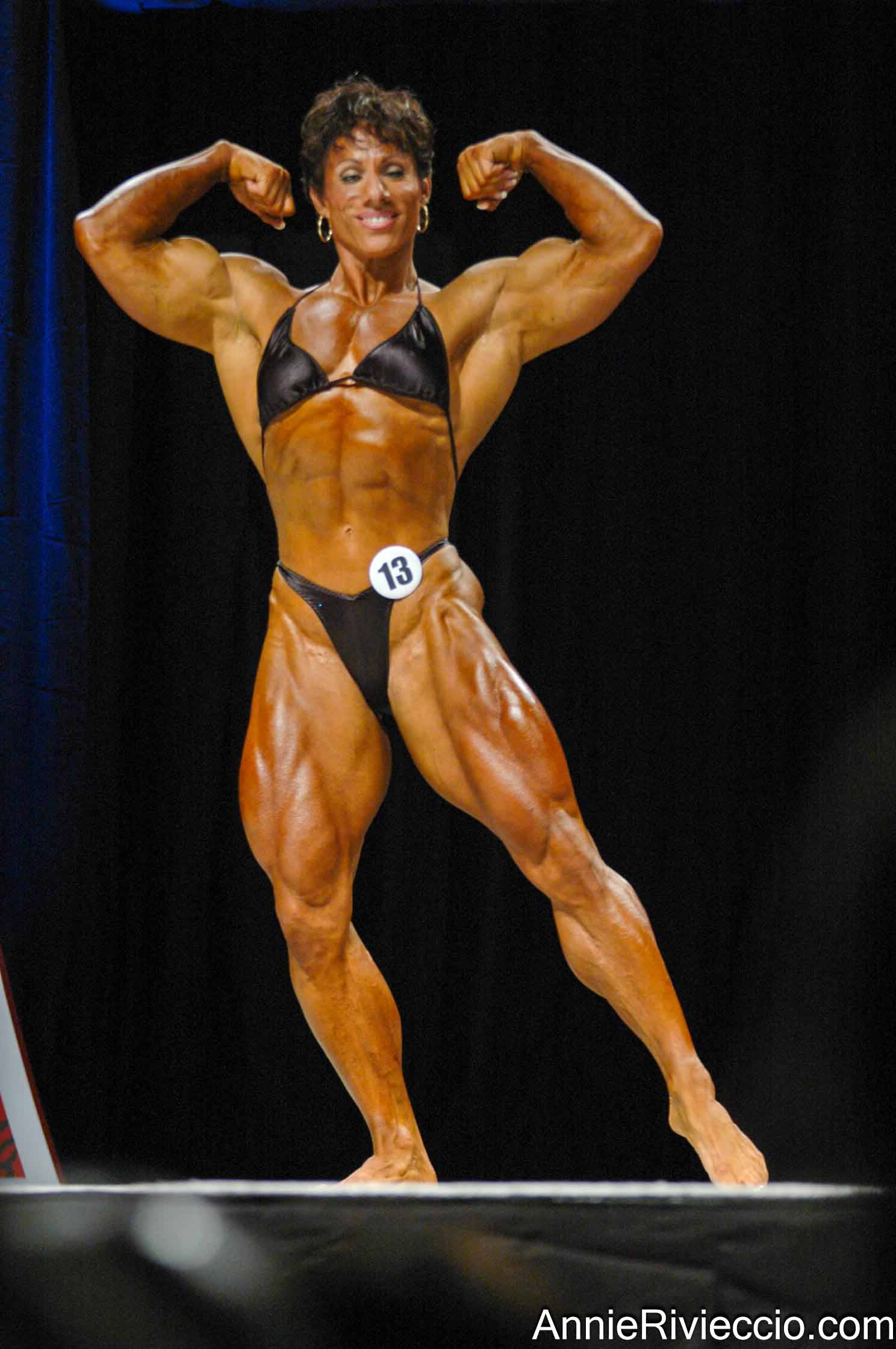 Annie Rivieccio