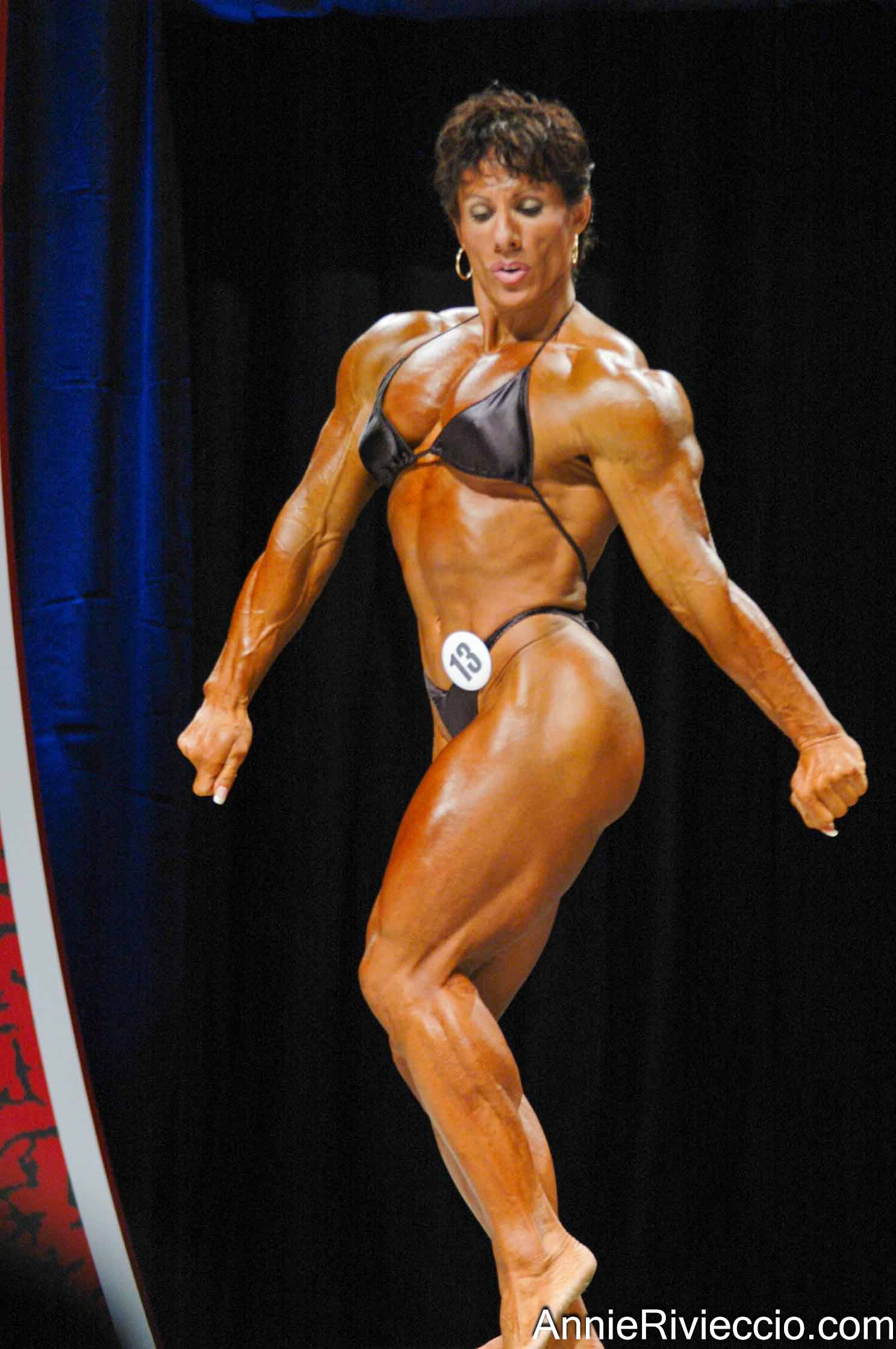 Annie Rivieccio