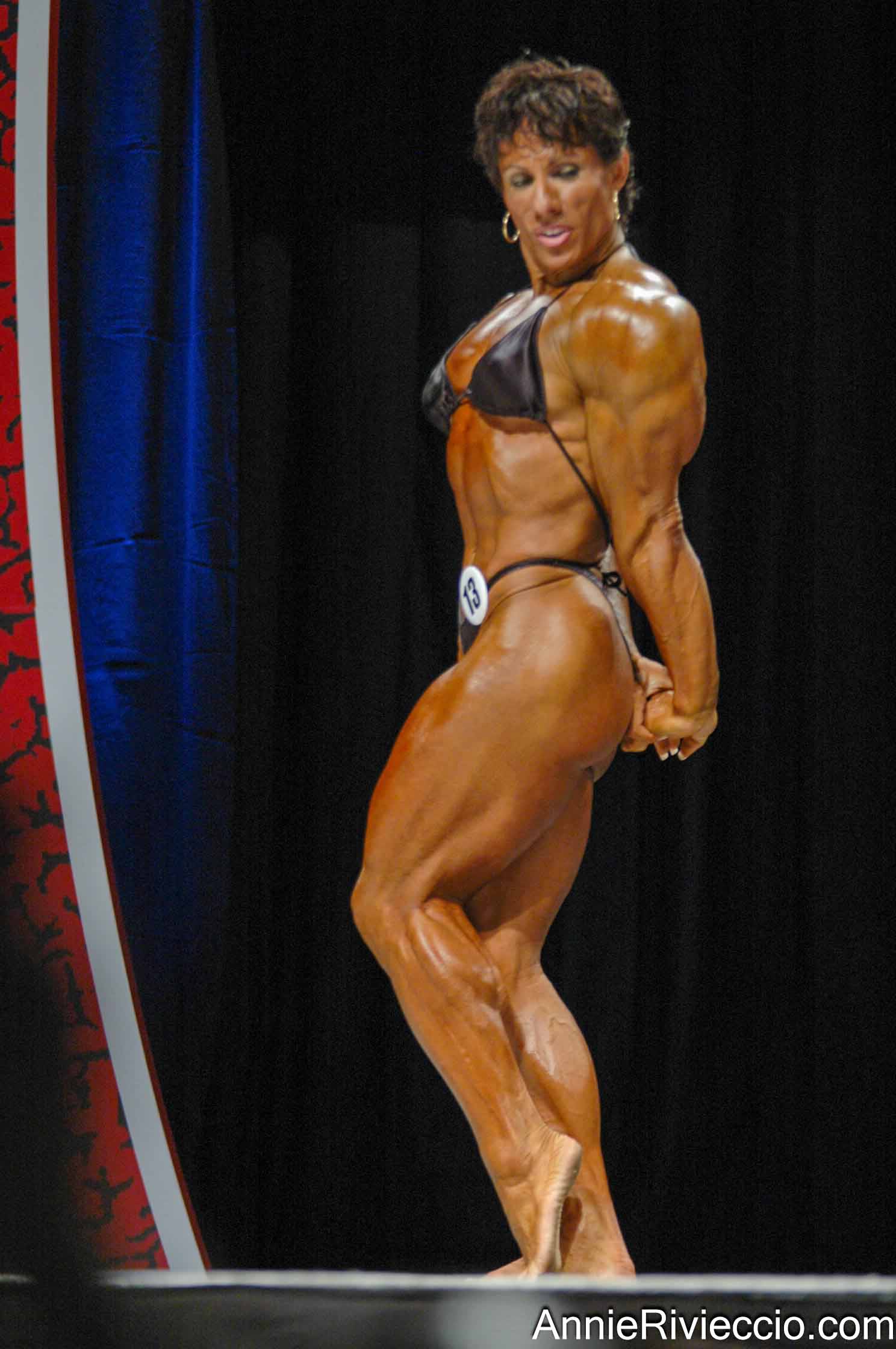 Annie Rivieccio