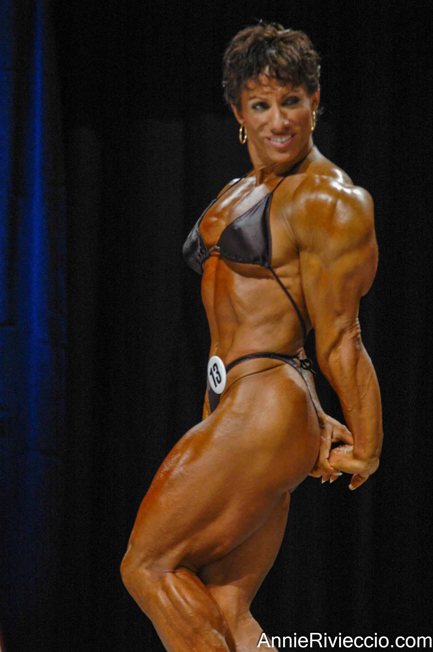 Annie Rivieccio