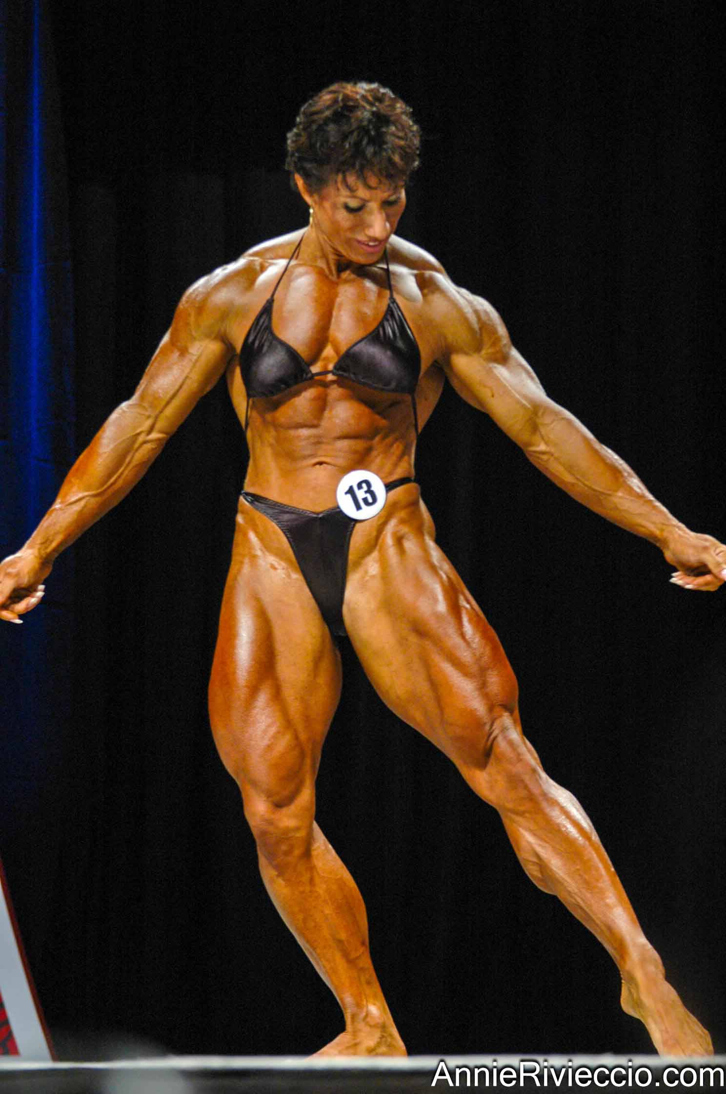 Annie Rivieccio