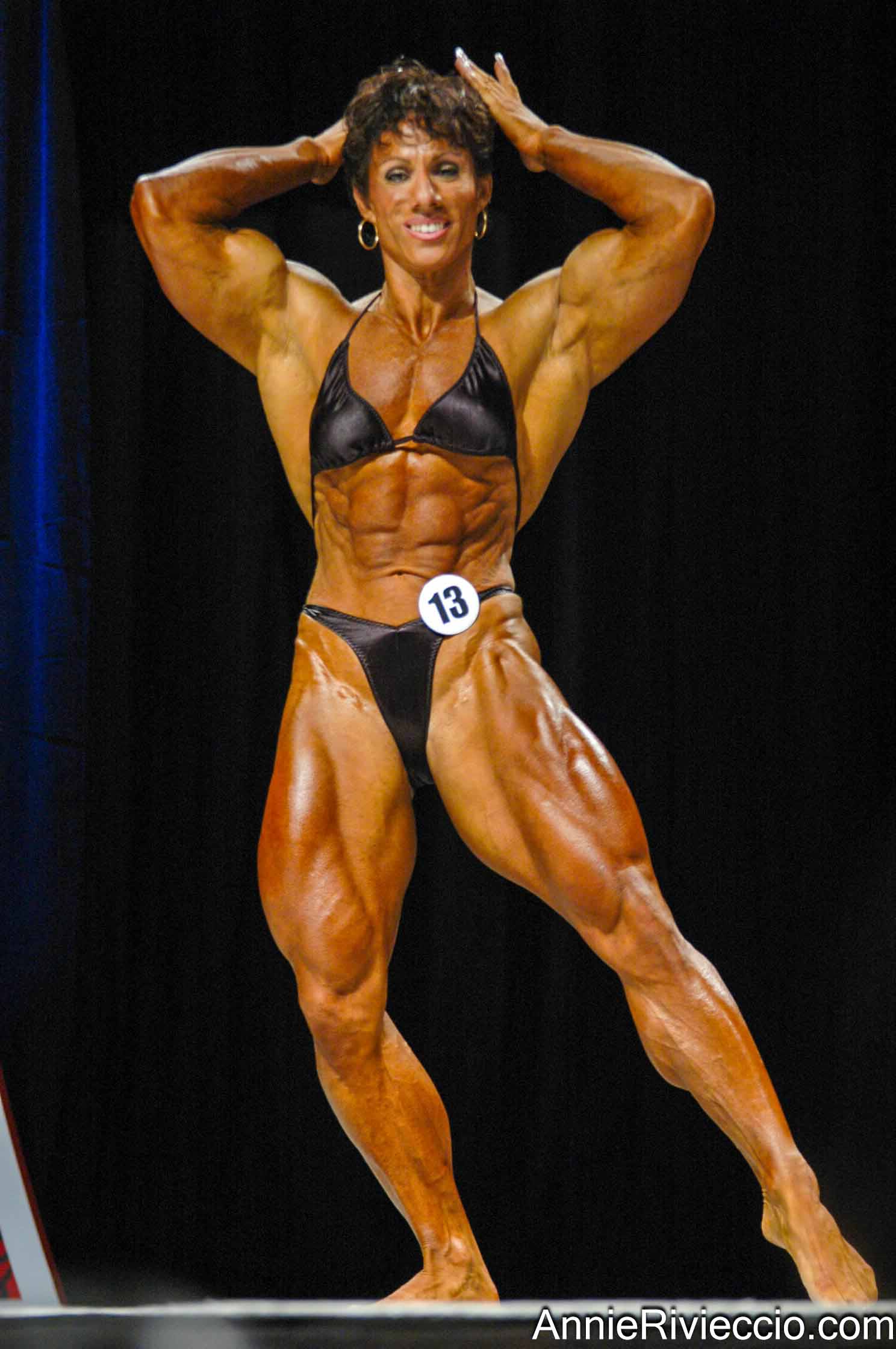 Annie Rivieccio